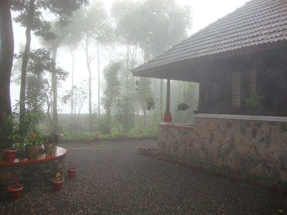 Hotel Beaumont Plantation Retreat Thekkady Esterno foto