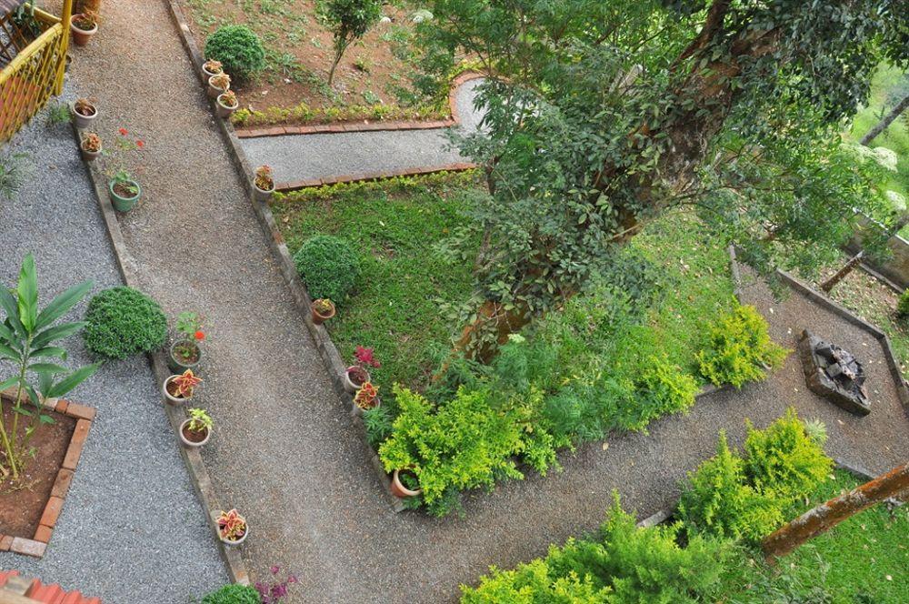 Hotel Beaumont Plantation Retreat Thekkady Esterno foto