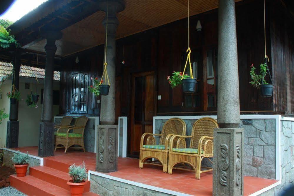 Hotel Beaumont Plantation Retreat Thekkady Esterno foto